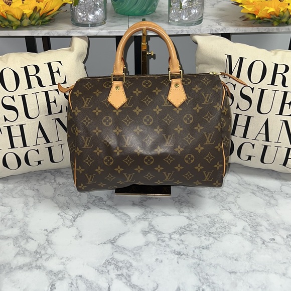 LOUIS VUITTON MONOGRAM
CANVAS SPEEDY 30 - Picture 3 of 16